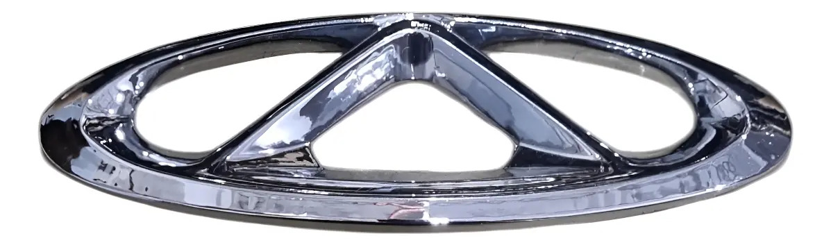 Insignia Parrilla Superior Y Cubrerueda Chery Tiggo 3 2016+